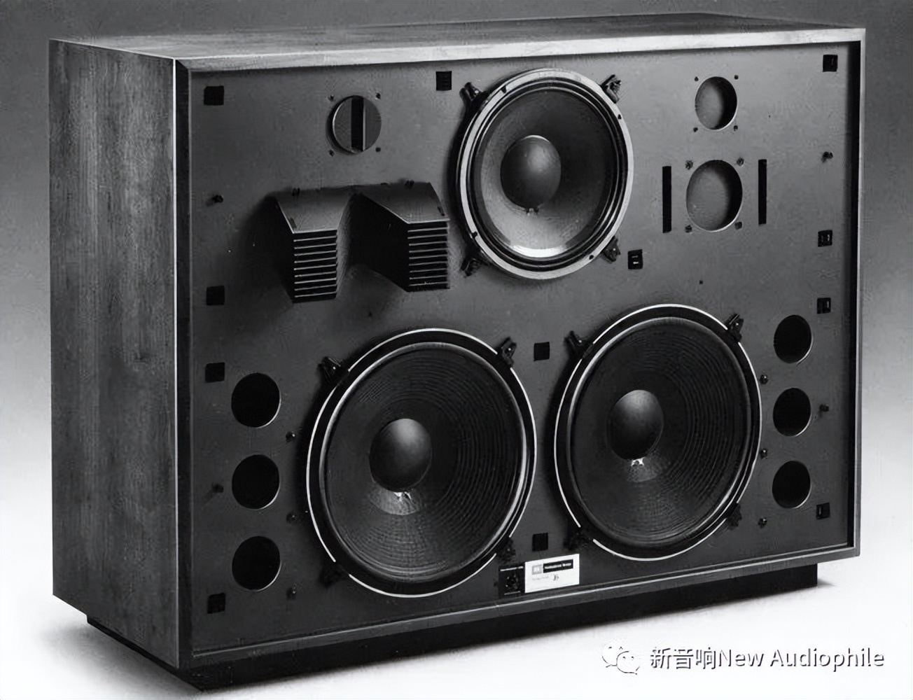 jbl经典系列,jbl经典产品