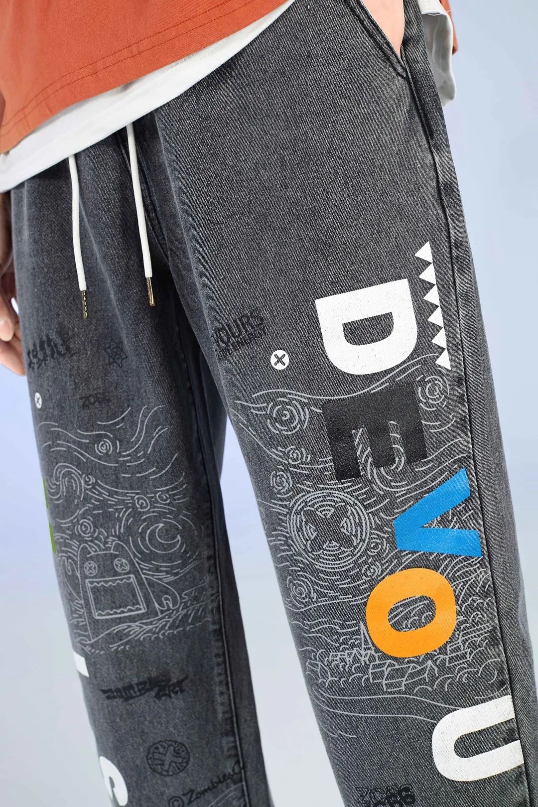 衣品天成羽绒服属于什么档次的,衣品天成魔鬼联名