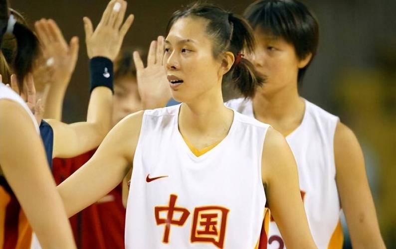 陈鹭芸结肠癌几期,中国男女篮自发为陈鹭芸募捐