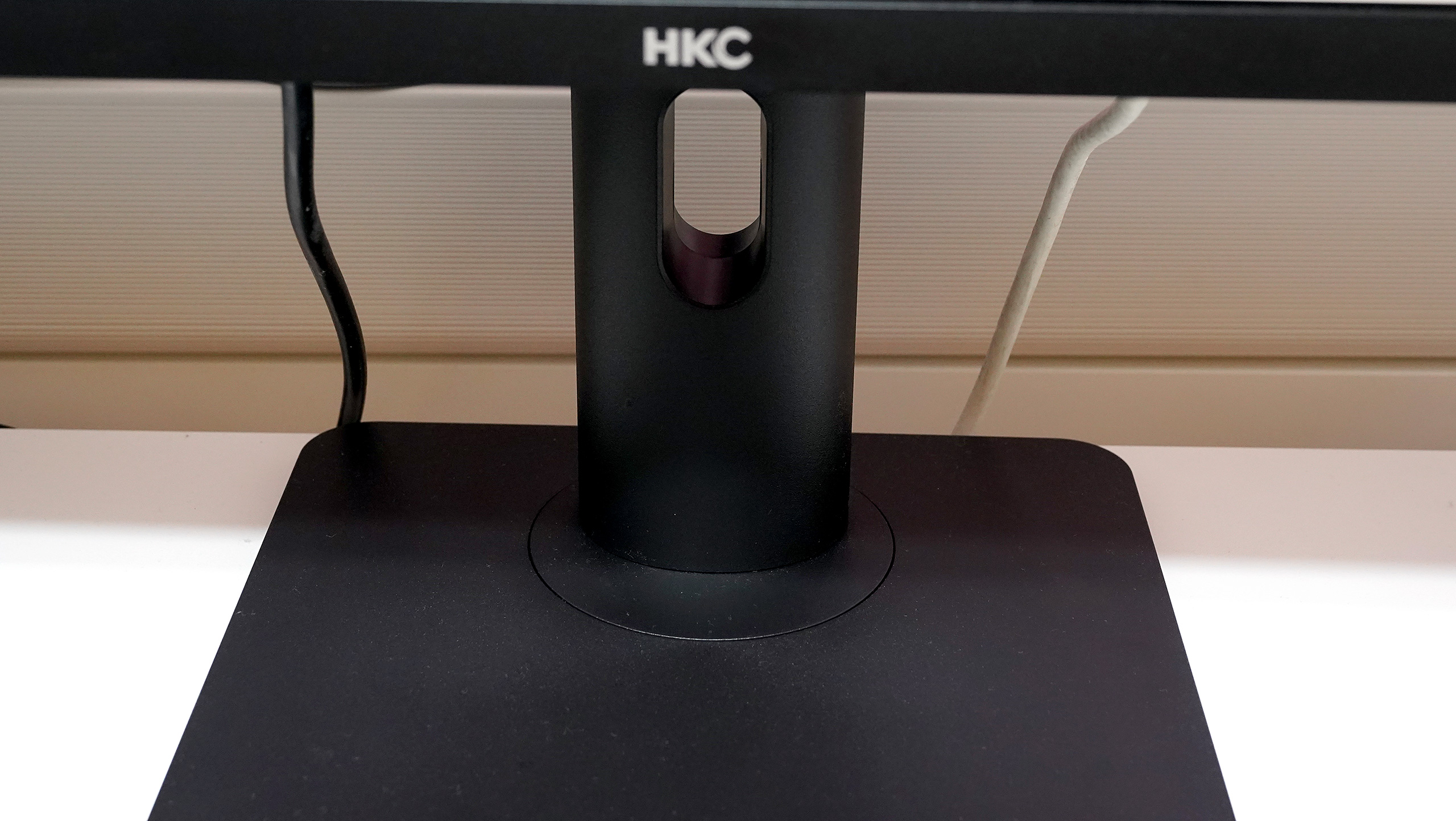 hkc显示器p272upro,hkcs24pro显示器测评