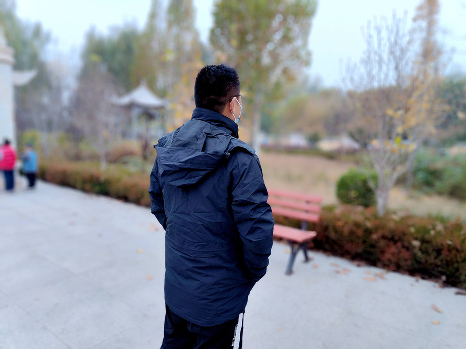 露营冲锋衣,冲锋衣推荐户外野营风