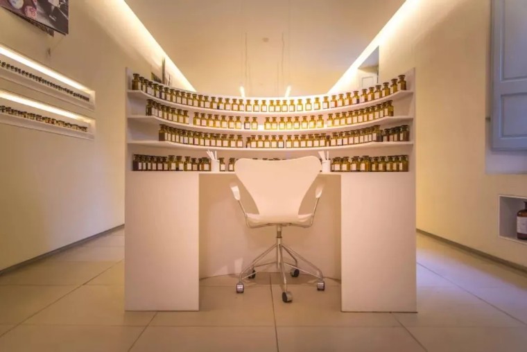 专栏｜地中海峭壁上的千年风华——法国埃兹小镇