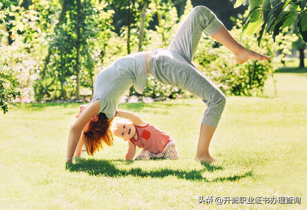 没练过瑜伽考瑜伽教练证难么,想考个瑜伽教练证需要什么条件