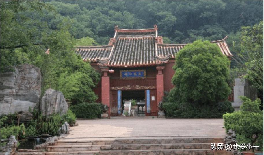 云南古建筑名单大全,云南古滇墓葬群