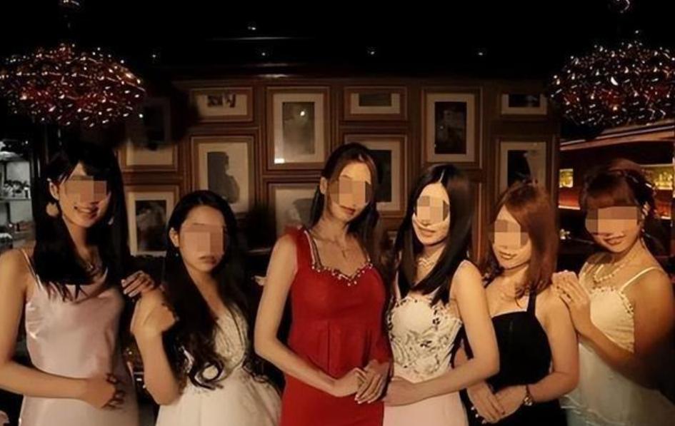 *昌星赖**的红楼，是如何让名牌女大学生成为公关的？没有他不敢干的