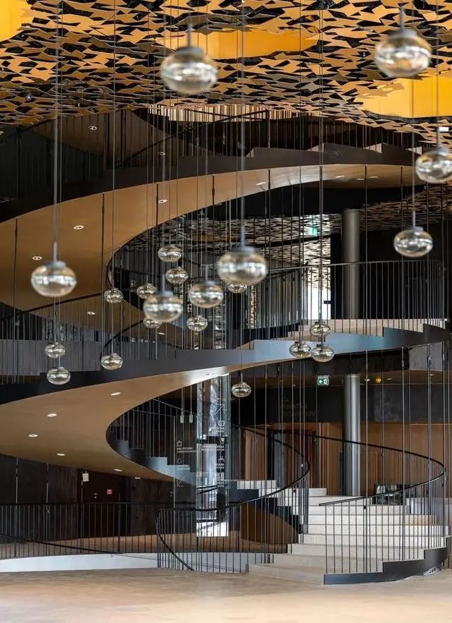 艺术欣赏自然之美,自然美和艺术的美