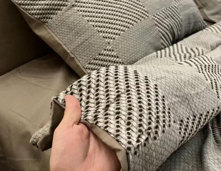 网购的四件套几十块钱,网购四件套在哪里买很便宜