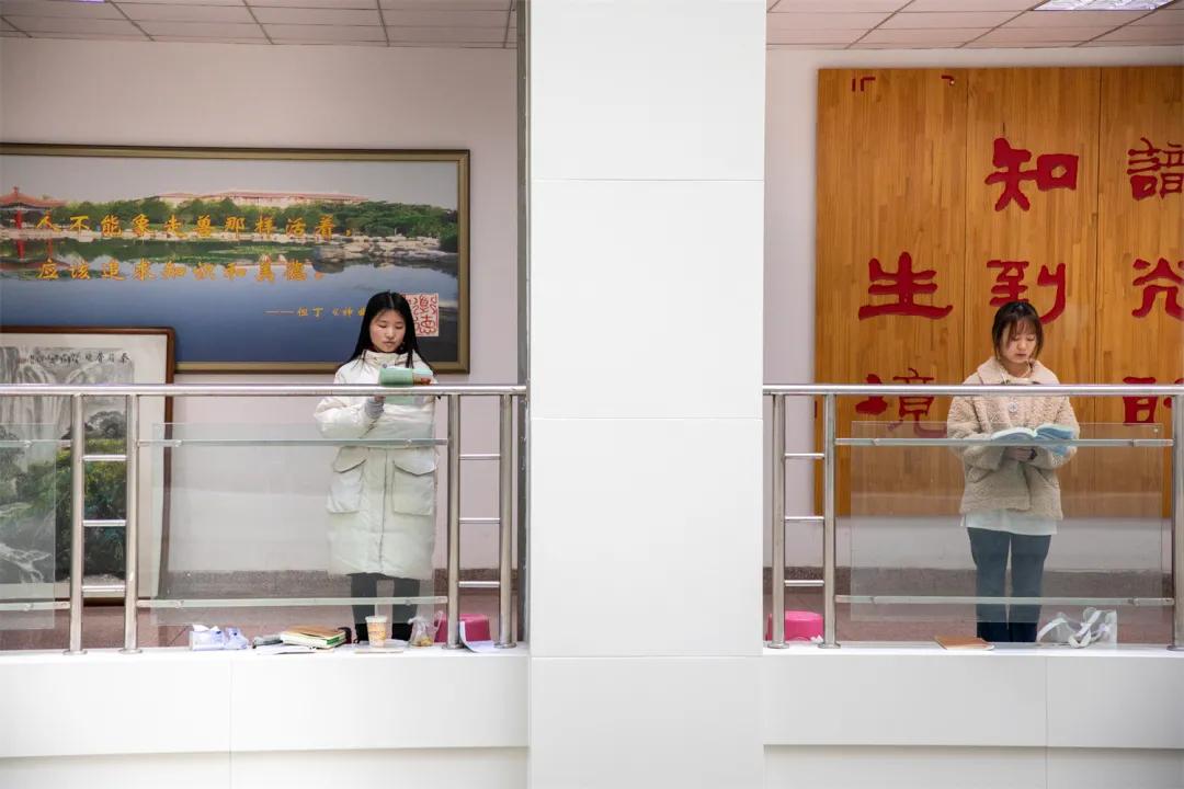 愿你以梦为马不负韶华考上大学,愿同学们以梦为马金榜题名