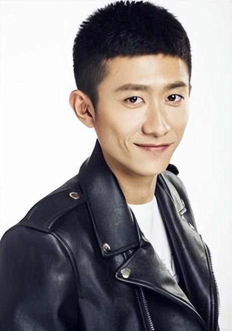 张一山生活现状,张一山圈内爆料