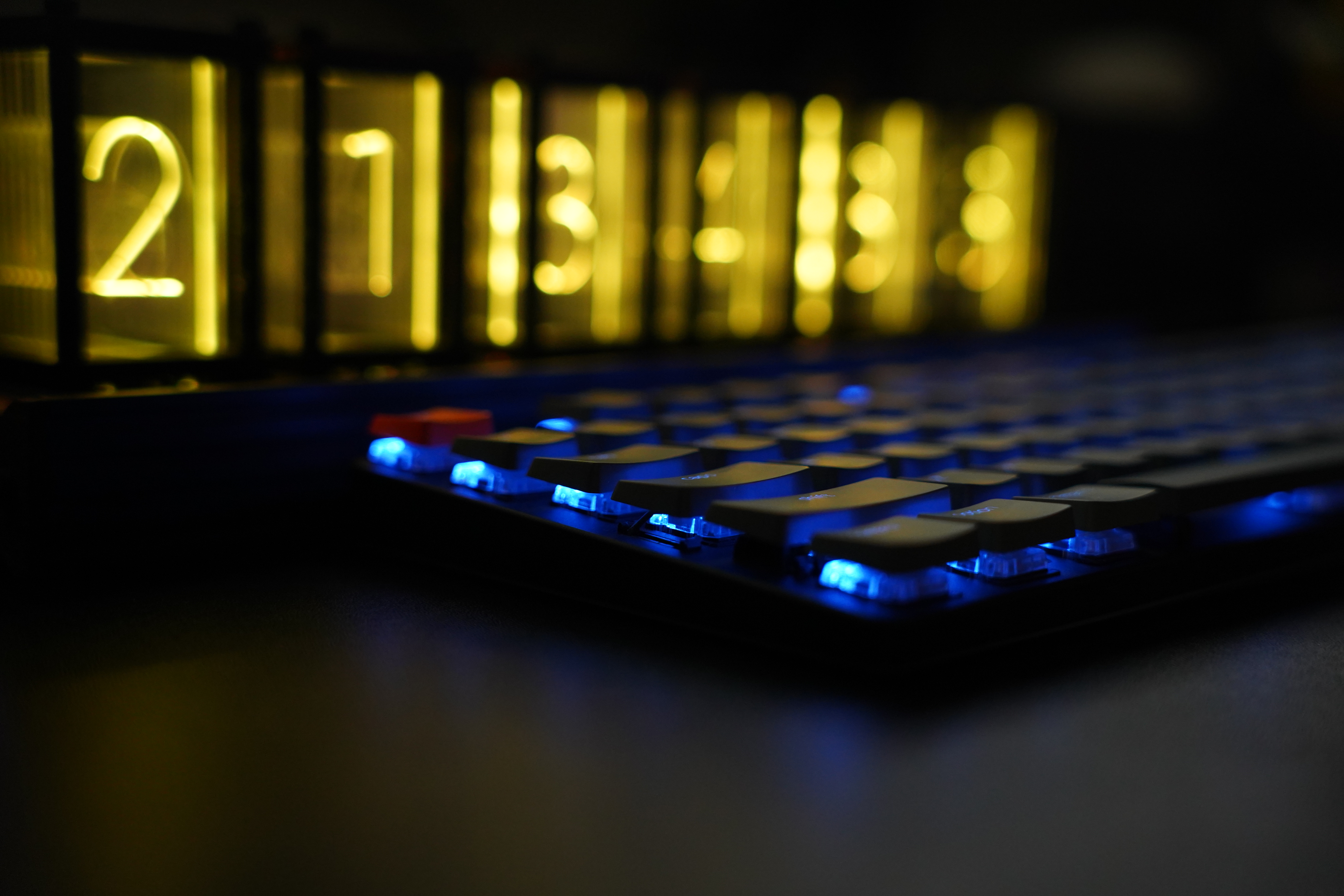 笔记本电脑必买配件推荐,笔记本电脑该买的配件有哪些