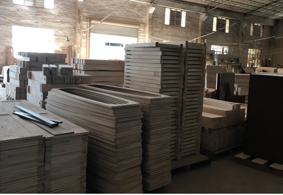 一审强奸罪刑事判决书,刑事一审轻罪辩护二审无罪