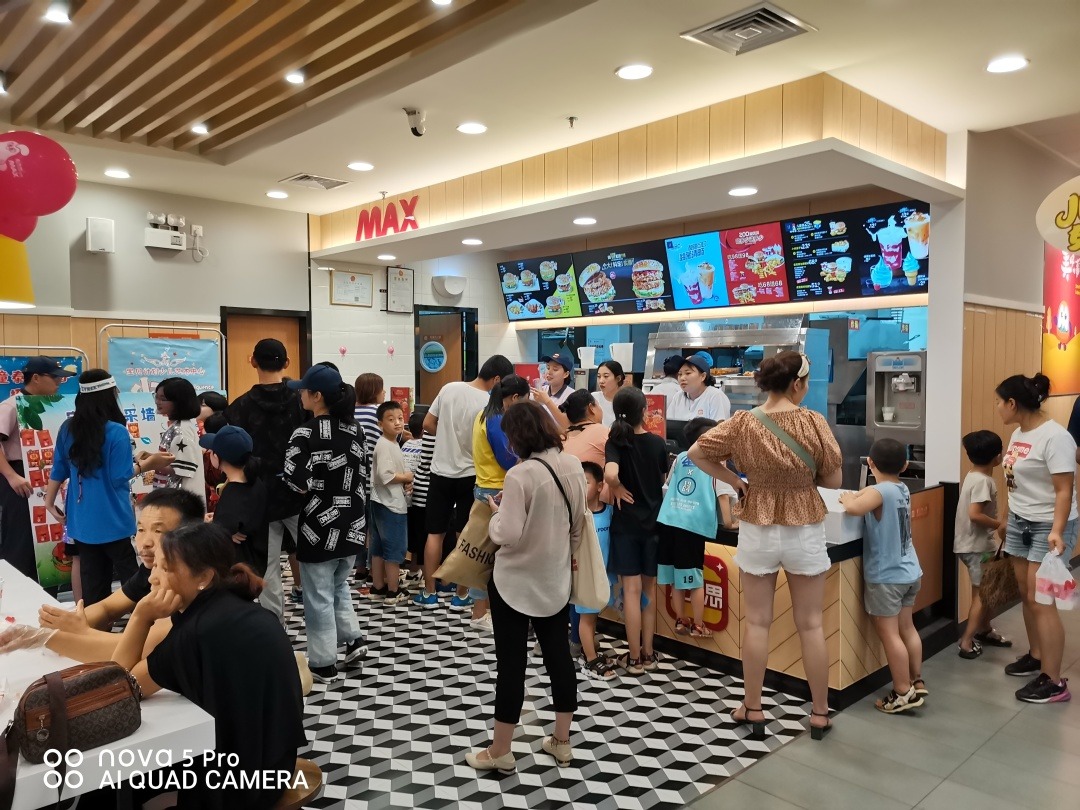 加入麦克思，快速抢占西式快餐市场