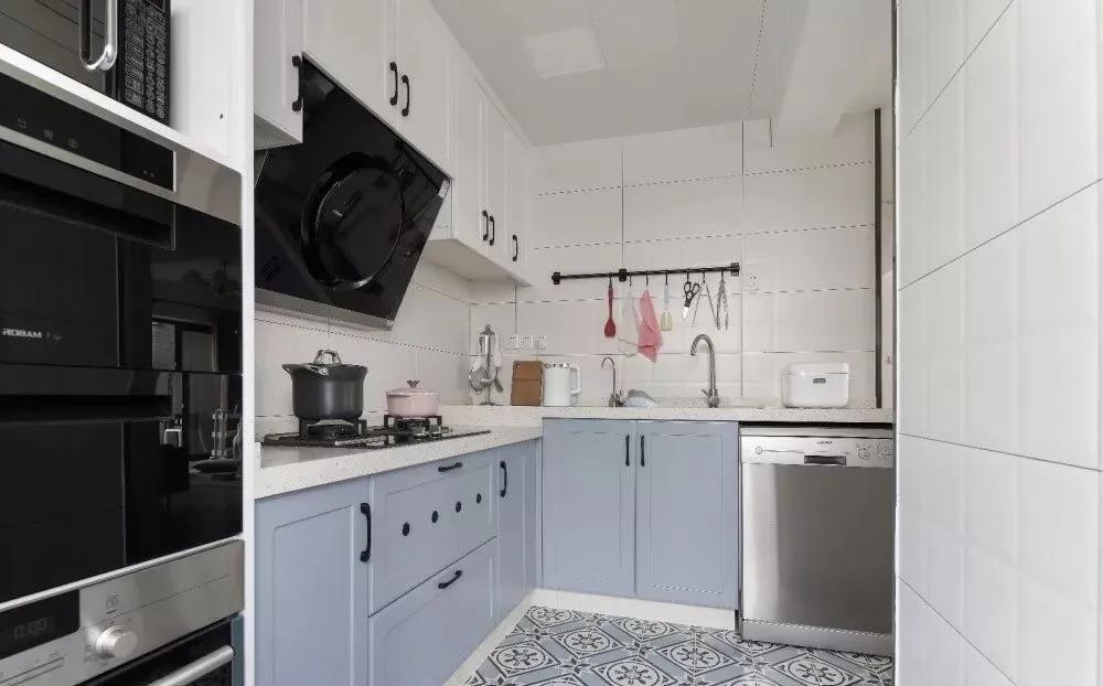 油烟机选顶吸好还是侧吸好呢,美的侧吸顶吸一体的油烟机