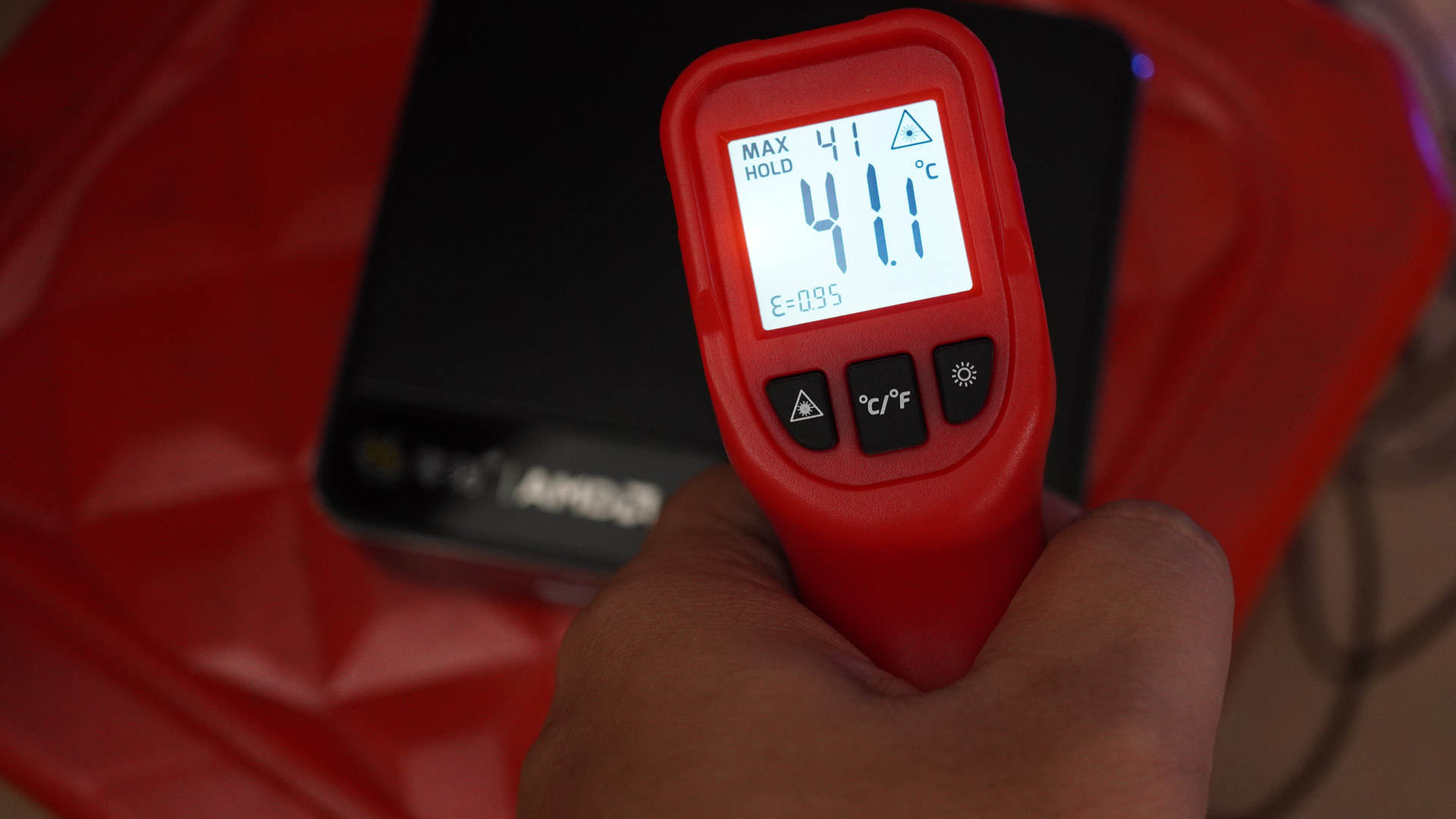 全能神机超强U-零刻SER5小主机