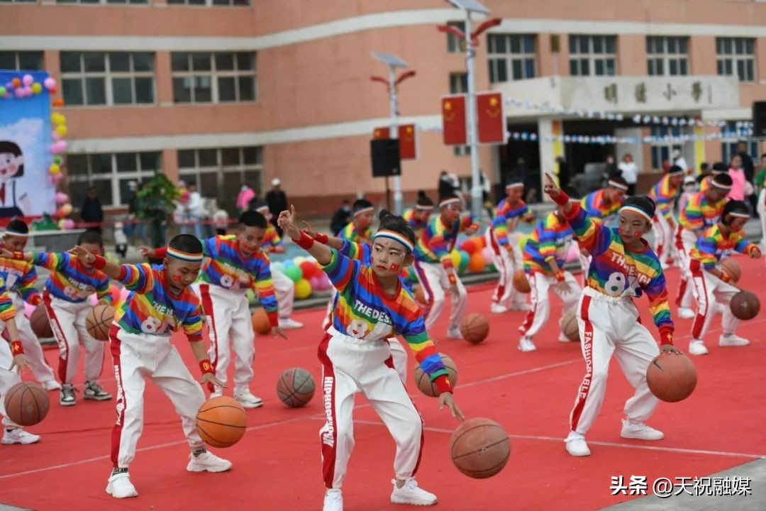 多彩六一,六一多彩活动唱响童心向党好声音