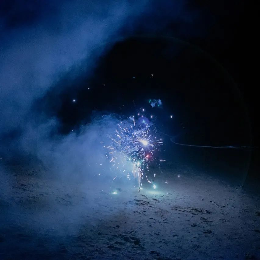 微信朋友圈背景图动态教程,背景图朋友圈高级感简约风