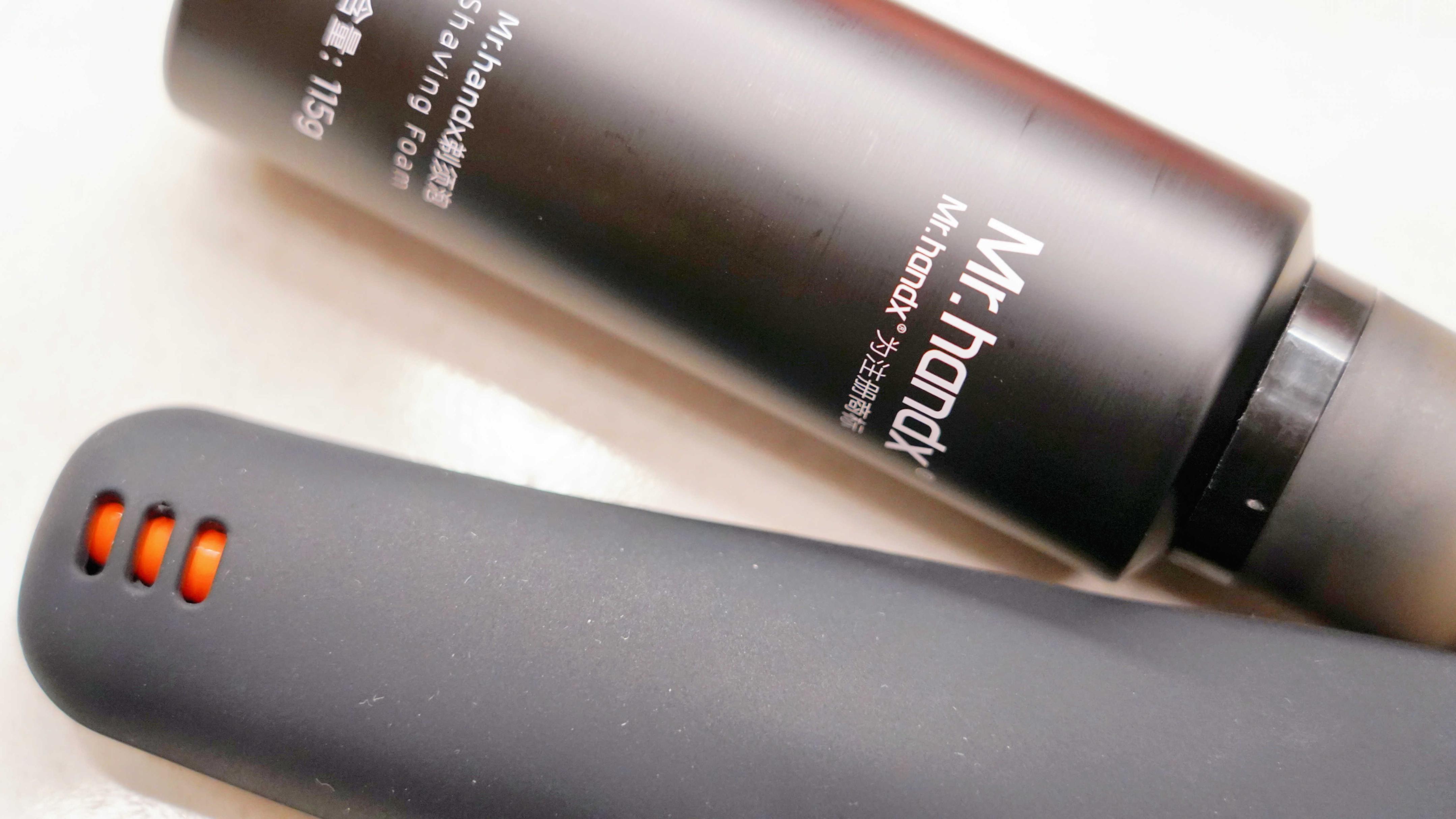 飞科剃须刀520小飞碟测评 (焕醒星洞小飞碟手动剃须刀体验)