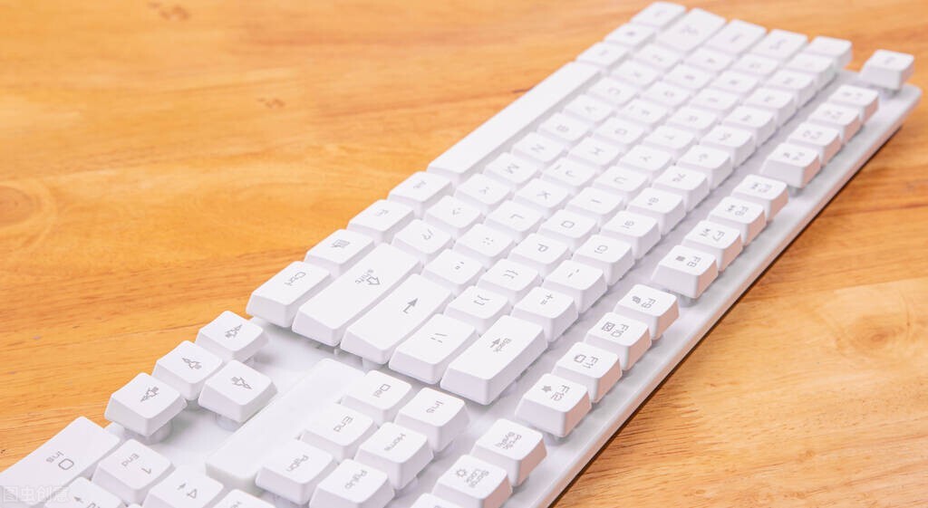 电脑键盘切换页面快捷键,电脑怎么用键盘关机快捷键