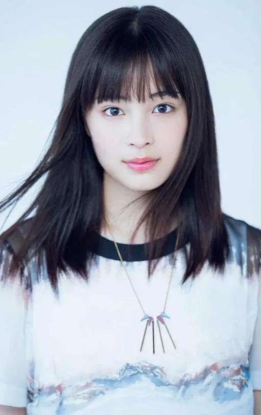 她是6000万日本男人的“新晋梦中情人