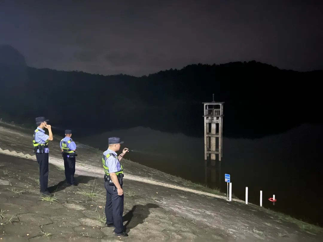 南康警方通报,赣州南康派出所出警真实照片