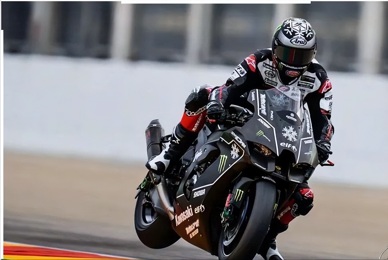 川崎重工改川崎摩托,川崎改三轮