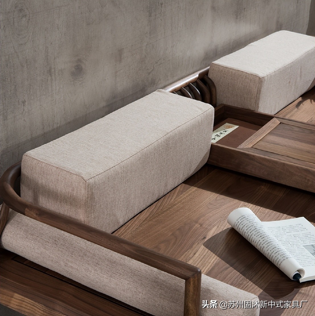 禅意新中式原木大平层,新中式原木禅意软装元素