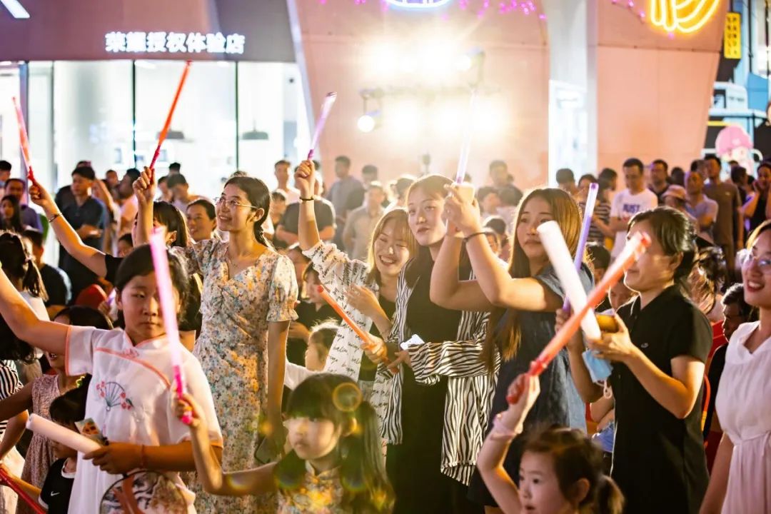 吾悦广场创意折扣,吾悦广场商业产品