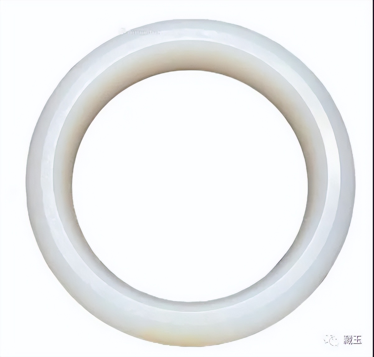 价值10万玉手镯只卖500元,1000块钱的和田玉手镯是不是真货