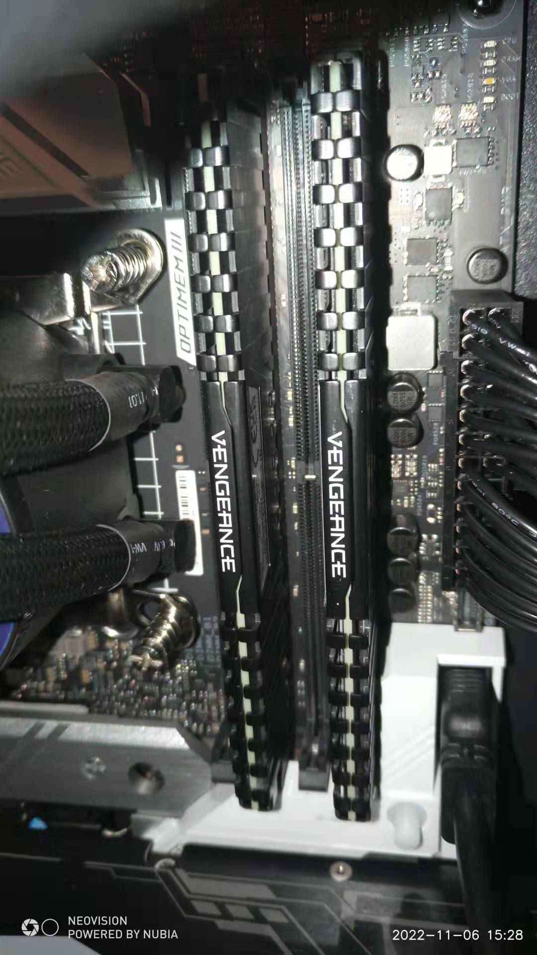 海盗船内存怎么超频,海盗船内存如何打开