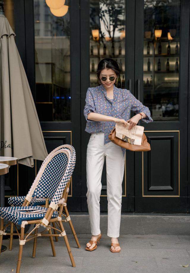 夏日穿搭衬衫短袖简约清爽,夏日里简约轻熟风穿搭示范