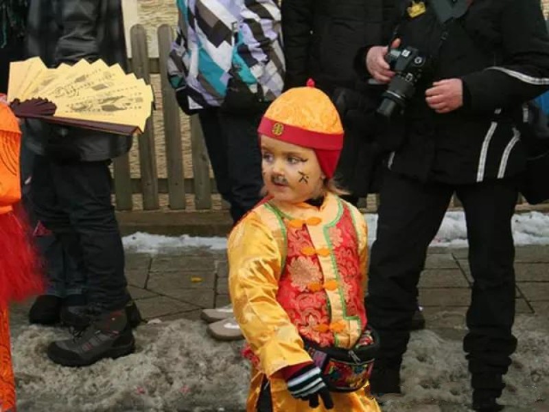 欧洲最奇葩小镇,欧洲小镇中国人