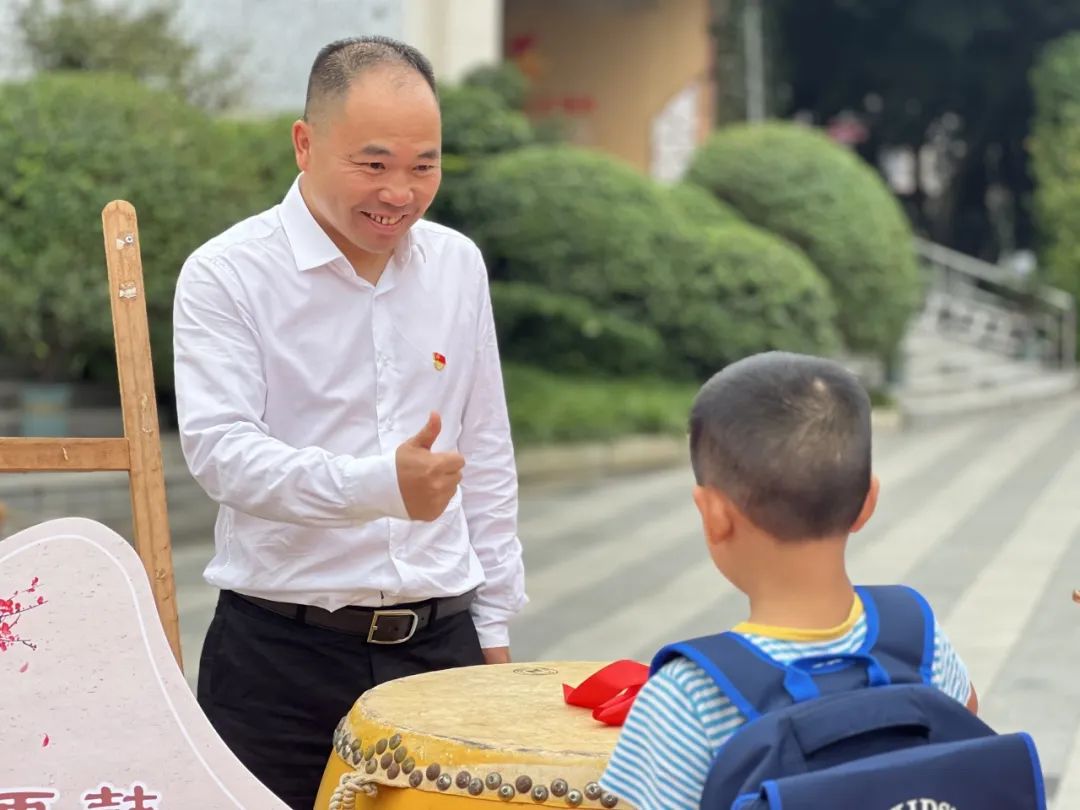 成都中和小学与朝阳小学,高新区中和小学