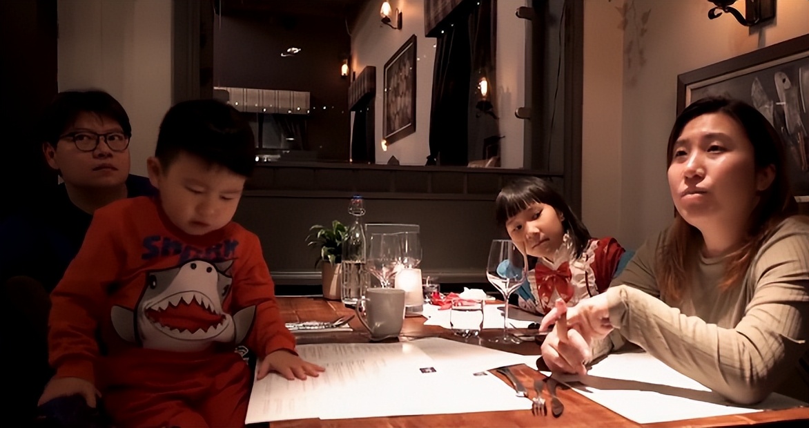 香港夫妻月入六万,香港夫妇月入七万立志移民