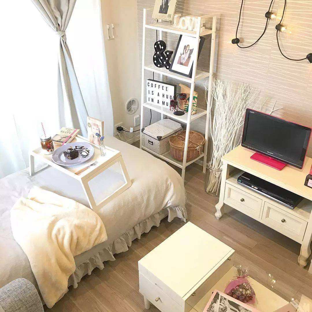 女子独自租酒店公寓 (独居女生租公寓)