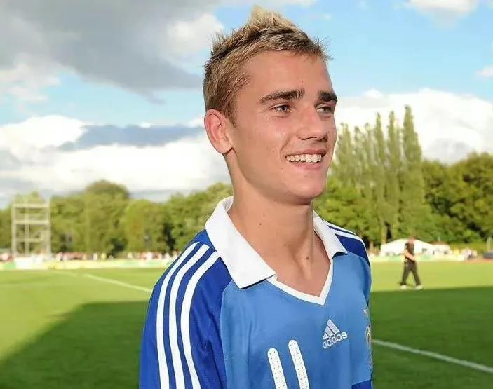 巅峰不再,巅峰阿扎尔身价