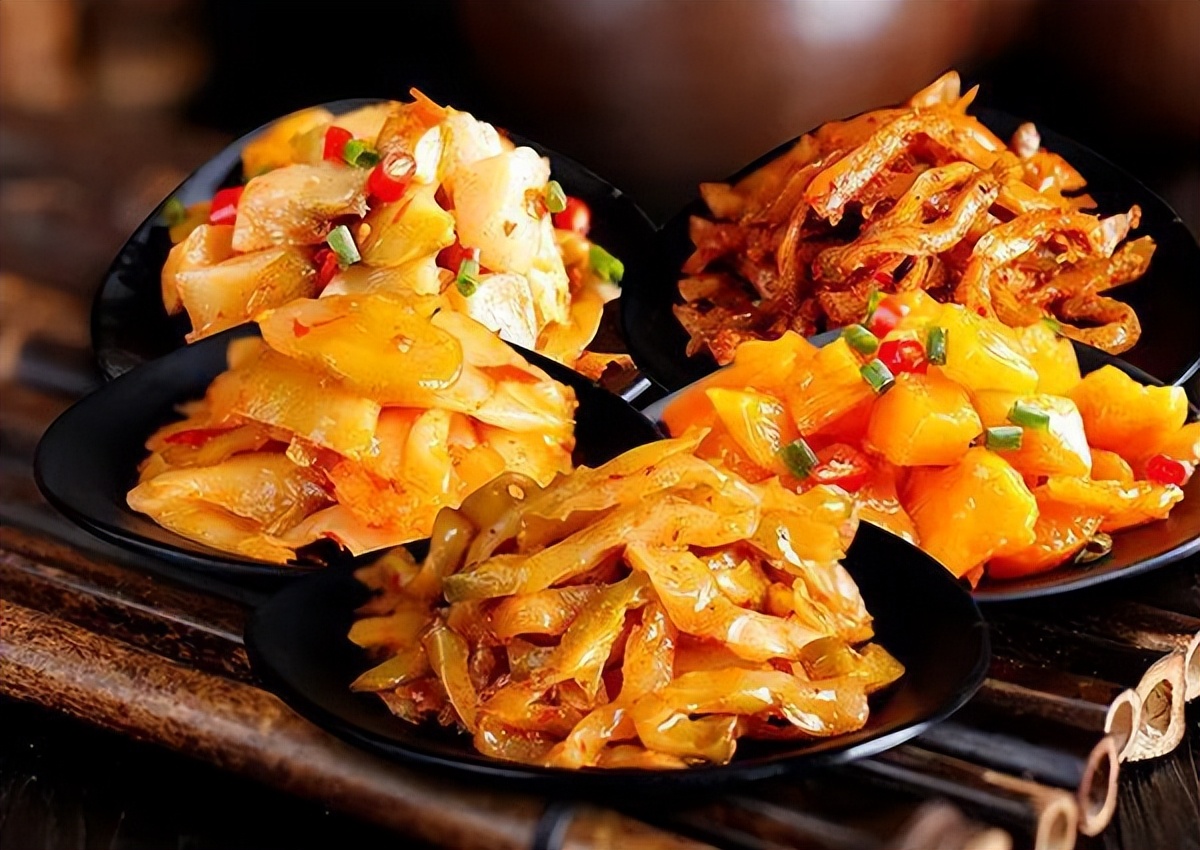 老年人血管堵塞最怕三种食物,4种食物让血管干净不堵塞