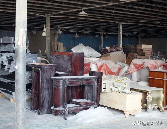 2011年，身价千万小偷老板因儿子中考自首，用铁钉越狱潜逃15年！