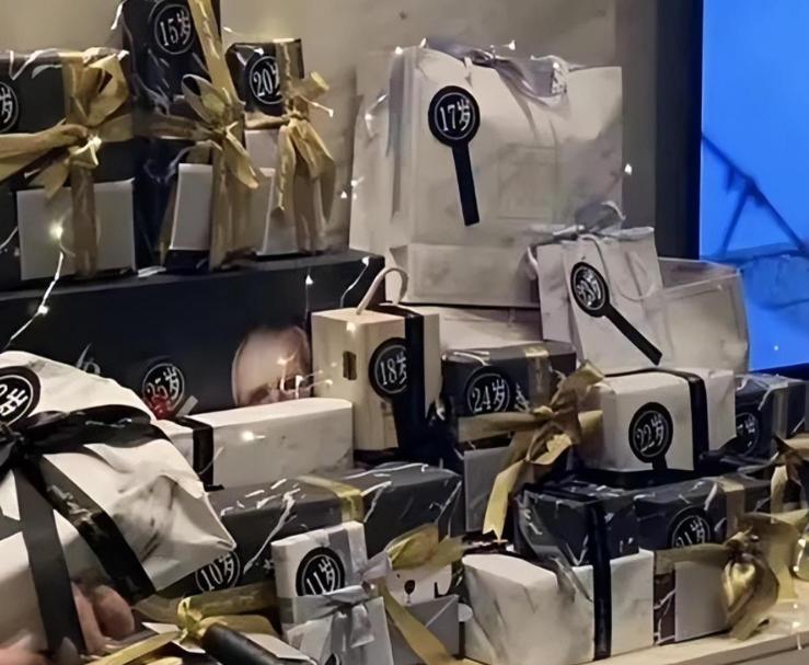 女版“天上人间”白马会所覆灭记：无数富婆疯狂砸钱，后来怎样了