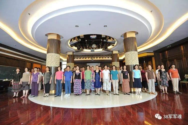 王宏伟我要去延安演唱,王宏伟唱回延安