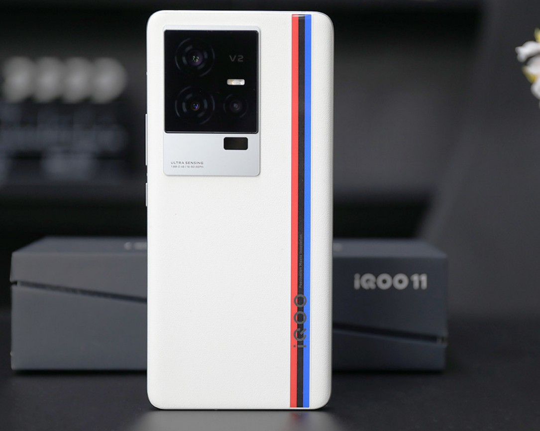 12gb大内存旗舰手机仅1799元,4款12gb256gb超值手机推荐