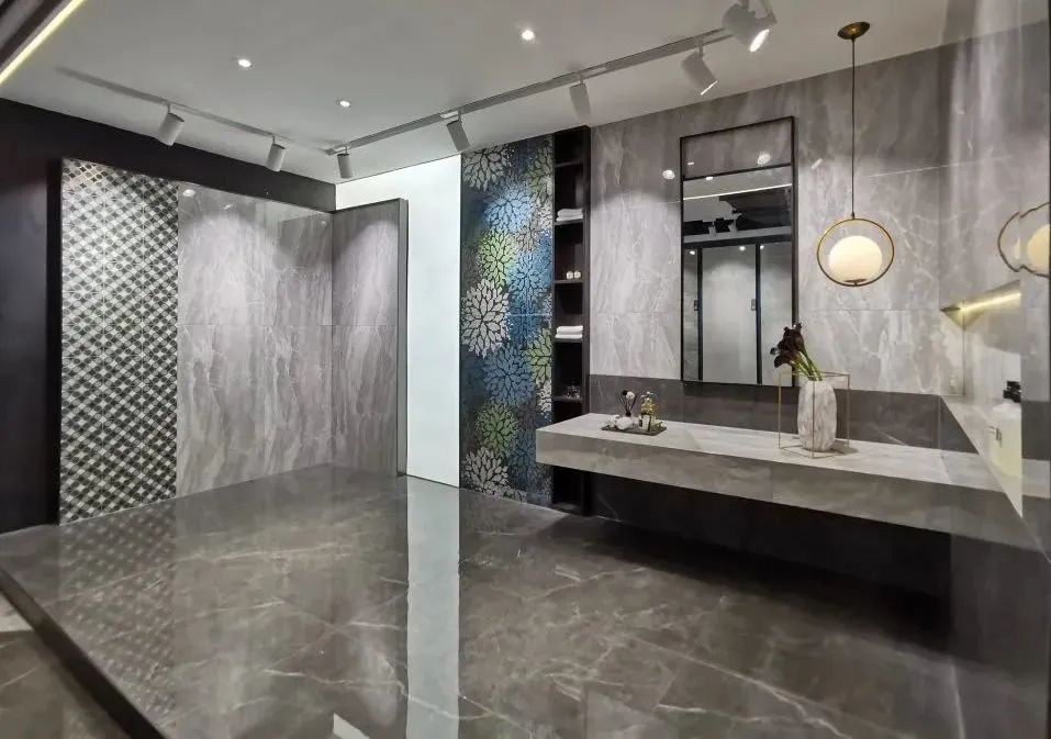 仿古赛道第一潮牌，凭什么在陶瓷行业内卷中突围？