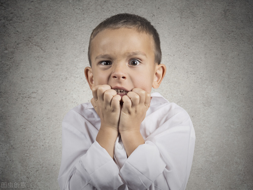 怎样缓解孩子的焦虑情绪,家长如何缓解孩子的焦虑