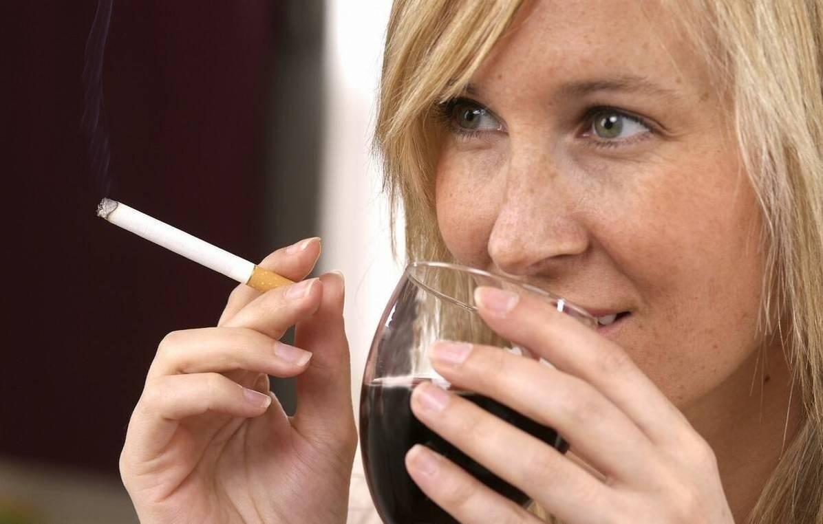 女性腿部有宫颈癌的表现,双腿阵阵发凉是不是宫颈癌