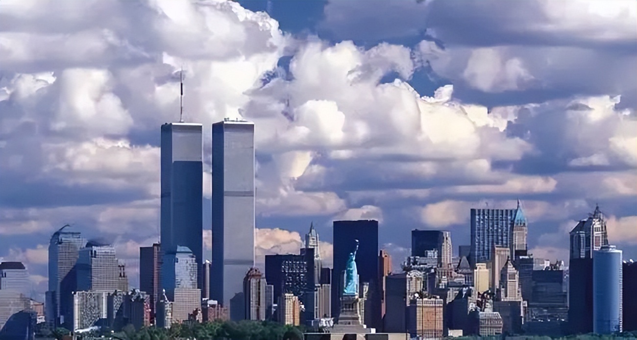 纽约与洛杉矶的产业结构区别,纽约芝加哥和洛杉矶的对比