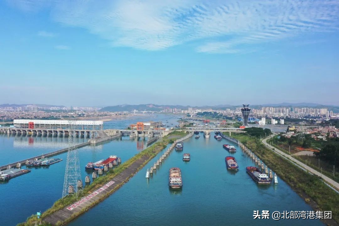 绔崍澶曢槼鏄熺┖鎽勫奖,绔崍鎽勫奖浣滃搧