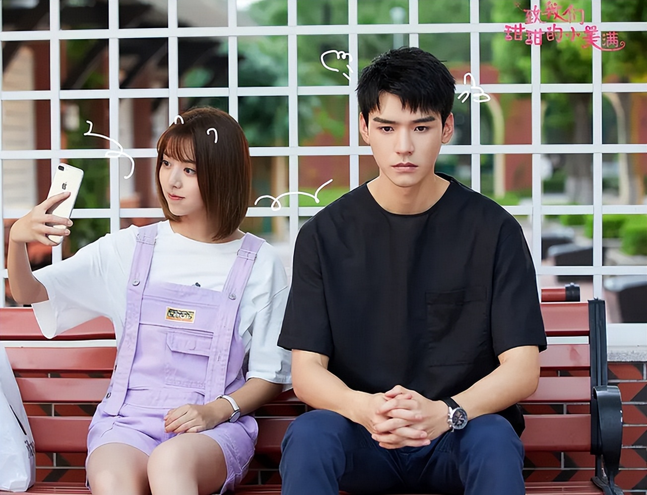 龚俊抵达韩国人气爆棚，机场拥堵粉丝尖叫，多部剧曾在韩热播