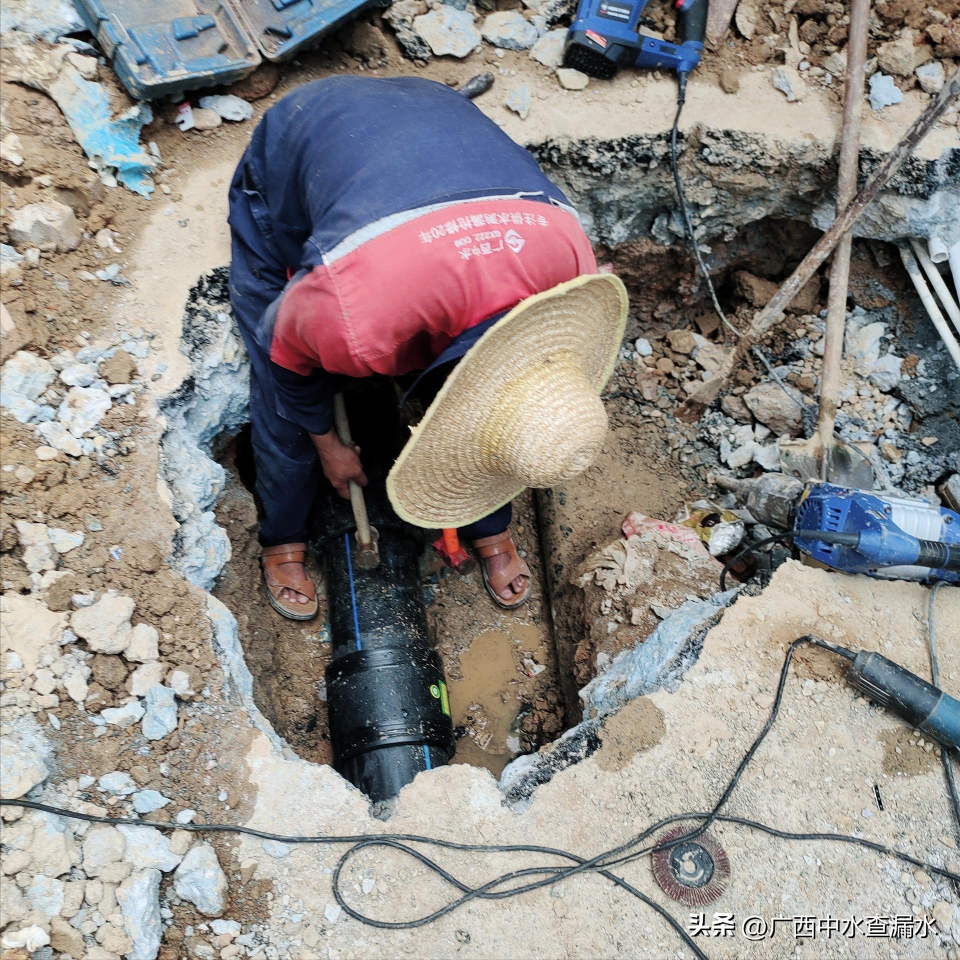 给水管漏水快速维修方法,暗埋水管如何检测在哪里漏水