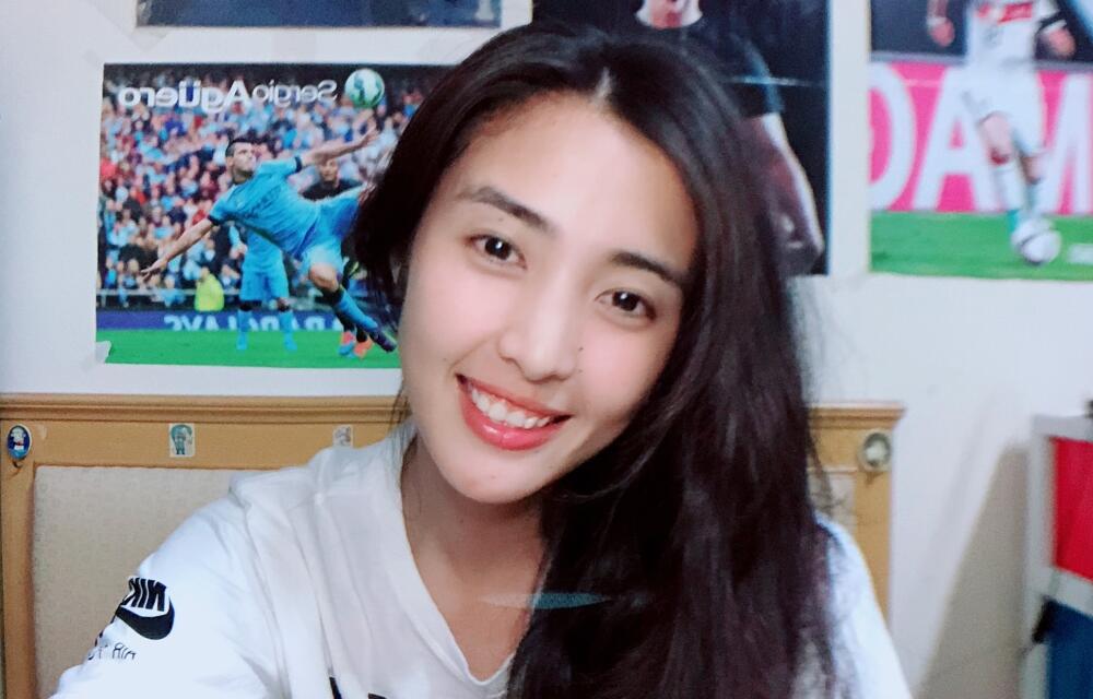 足球门将赵丽娜写真,门将赵丽娜资料