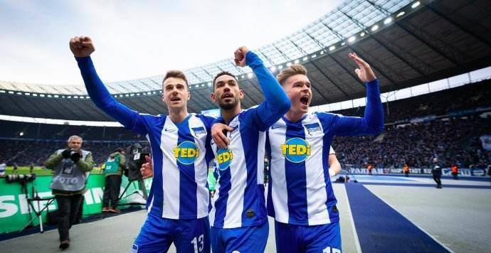 德甲美因茨2-0rb莱比锡,美因茨对战法兰克福足球比赛