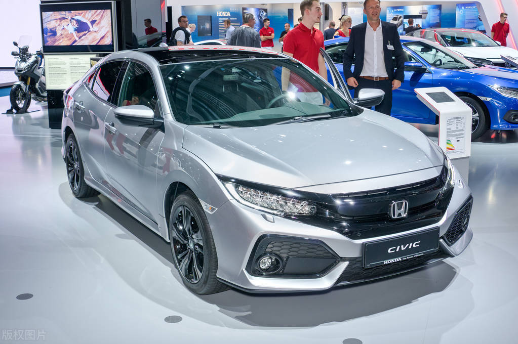 市面上最受欢迎的车是哪一个品牌,豪华品牌车小型车推荐哪款